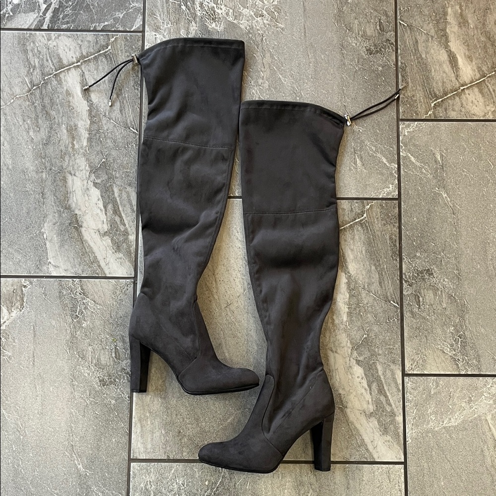 🩶  NWOT Sam Edelman Kent Over The Knee Grey Microsuede Boot Size 8.5